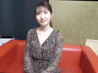 美女翘臀骚逼整天想着猛男能抽插内射自慰高潮